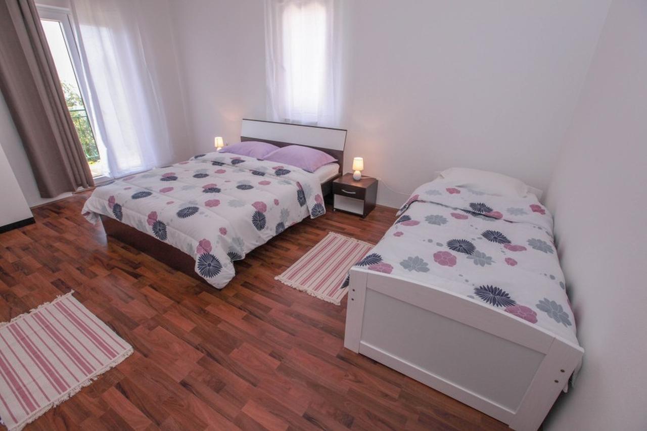Apartment Alexa