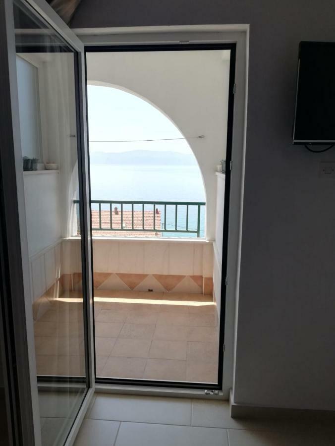 Alexa Apartment