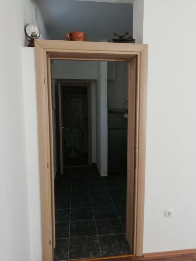 Apartment Alexa Brist